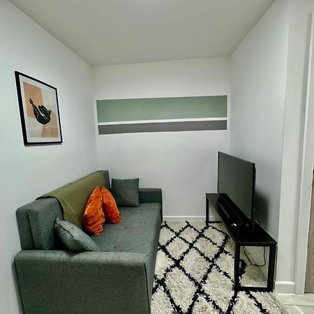 Stylish One Bedroom & A Sofa Bed Cardiff Exterior foto